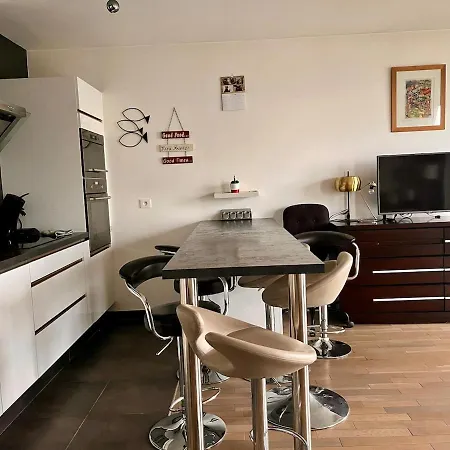 Apartment La Defense Panoramic Terrace And Parking Courbevoie