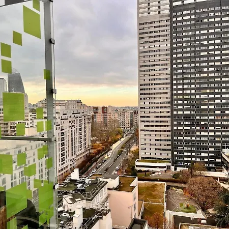 La Defense Panoramic Terrace And Parking * Courbevoie